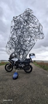 zittende figuur 1.jpg